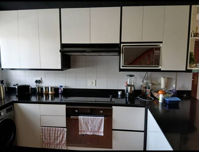 2 BEDROOM APARTMENT FOR SALE IN KEY WEST ESTATE